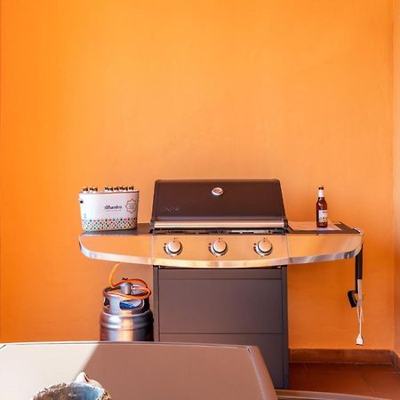 דירות מיחאס 2 Habs Buena Terraza Con Bbq - Wifi, Piscina מראה חיצוני תמונה